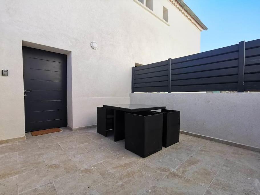 L'Elegant Duplex - Clim I Wifi I Proche Du Centre-Ville Miramas Εξωτερικό φωτογραφία